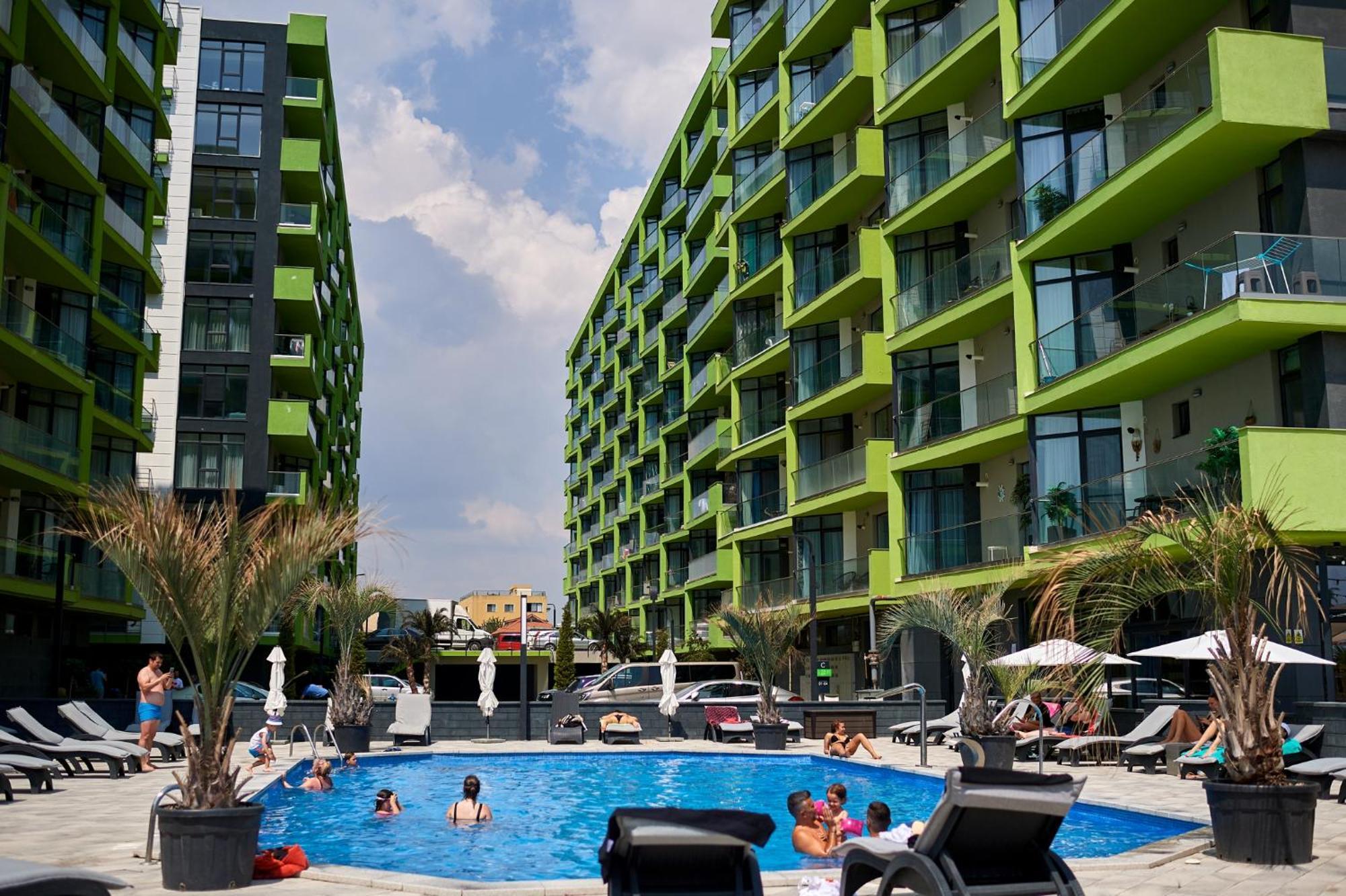 Sara Blu Apartment Spa And Pool Beach Resort Mamaia Bagian luar foto